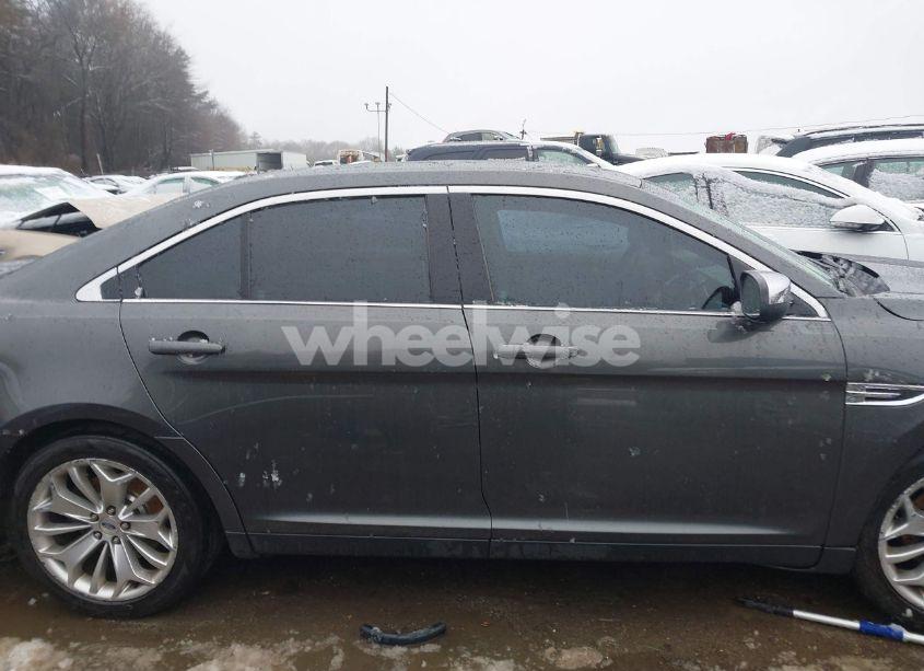 Photo 13 of 2017 Ford Taurus LIMITED (VIN 1FAHP2F85HG135832)