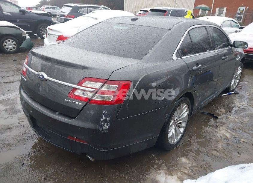 Photo 4 of 2017 Ford Taurus LIMITED (VIN 1FAHP2F85HG135832)