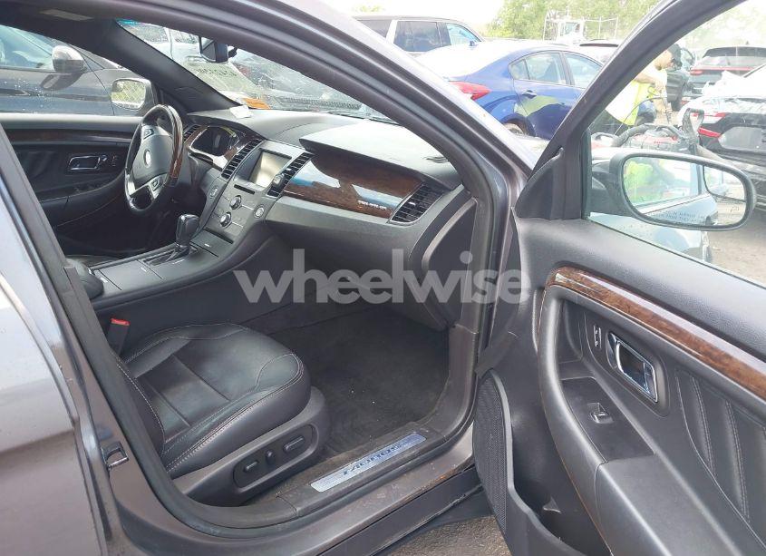 Photo 5 of 2014 Ford Taurus LIMITED (VIN 1FAHP2F86EG106240)