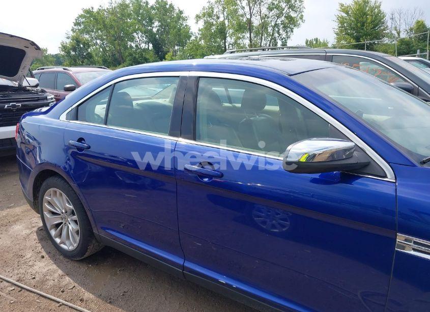 Photo 13 of 2014 Ford Taurus LIMITED (VIN 1FAHP2F86EG138590)