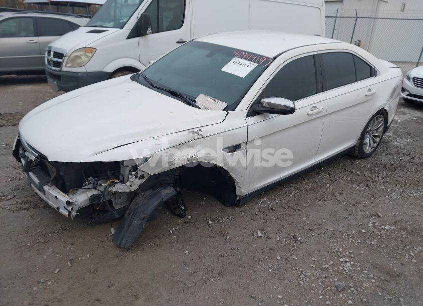 Photo 2 of 2014 Ford Taurus LIMITED (VIN 1FAHP2F86EG183156)