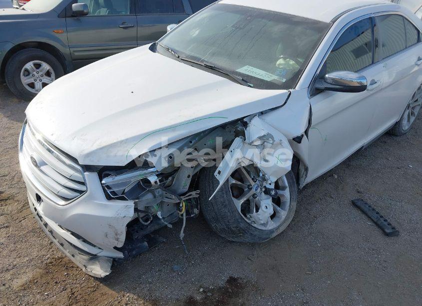 Photo 6 of 2015 Ford Taurus LIMITED (VIN 1FAHP2F86FG118146)