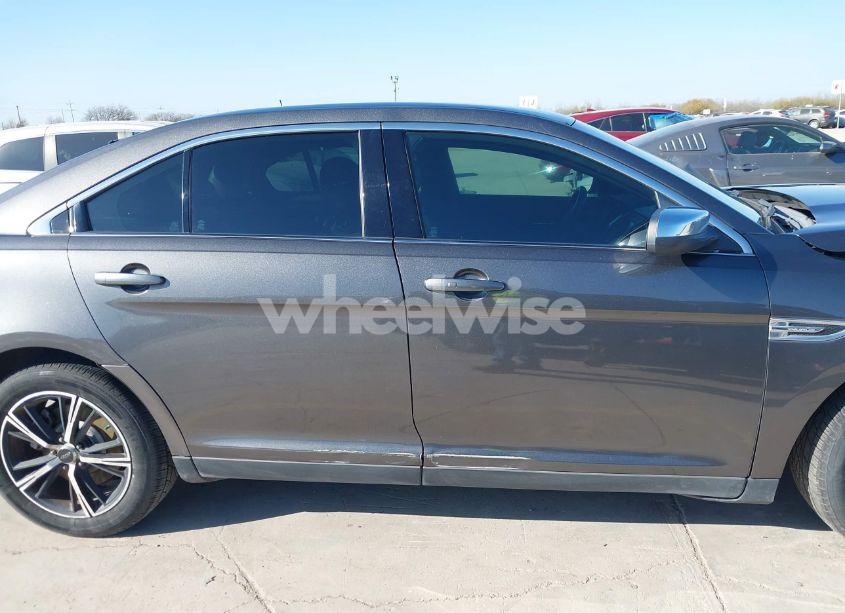 Photo 14 of 2015 Ford Taurus LIMITED (VIN 1FAHP2F86FG118647)