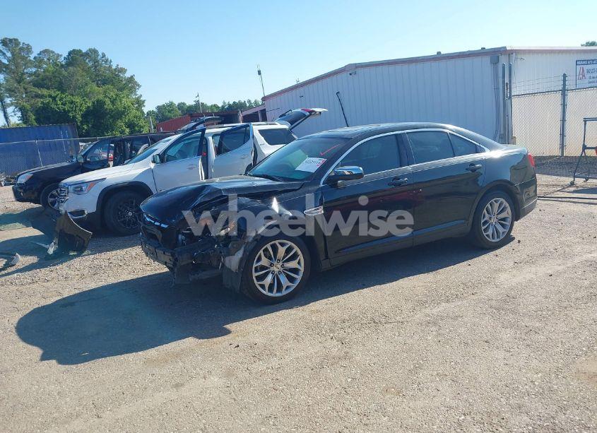 Photo 2 of 2015 Ford Taurus LIMITED (VIN 1FAHP2F86FG159974)