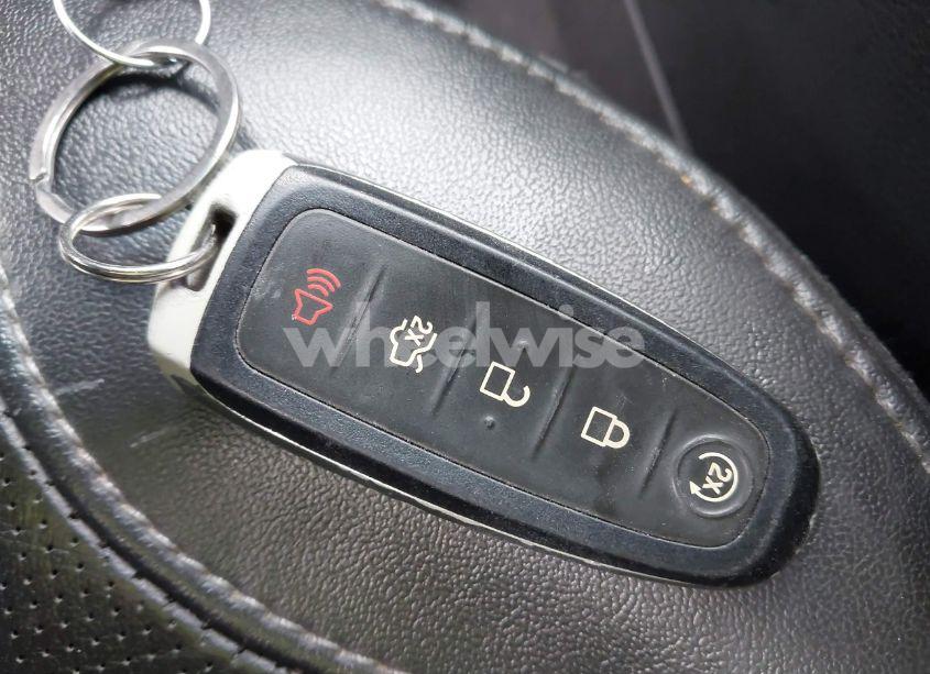 Photo 11 of 2019 Ford Taurus LIMITED (VIN 1FAHP2F86KG107562)