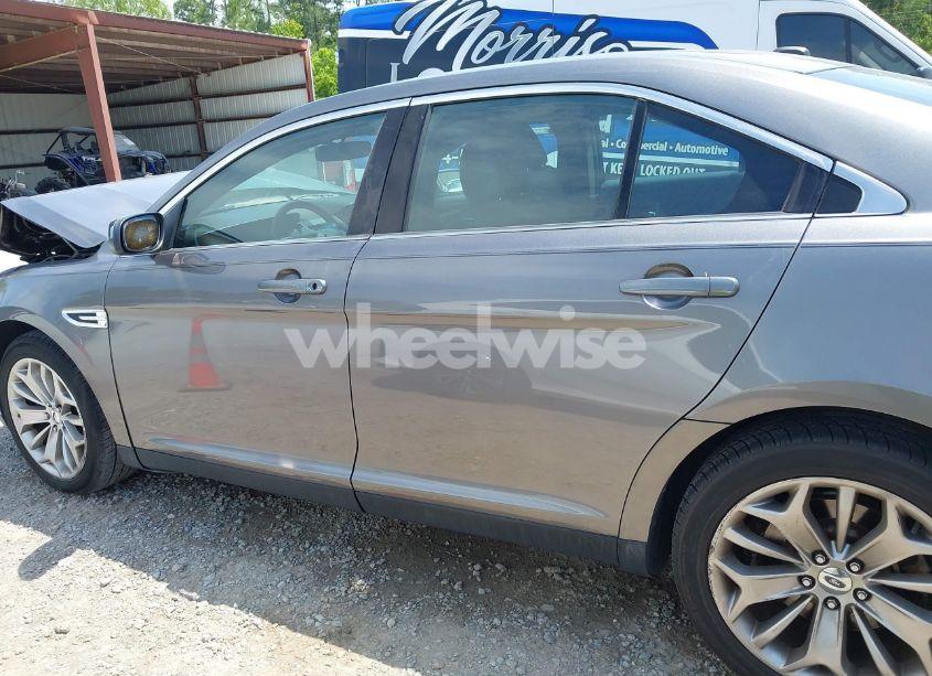 Photo 14 of 2013 Ford Taurus LIMITED (VIN 1FAHP2F87DG101059)