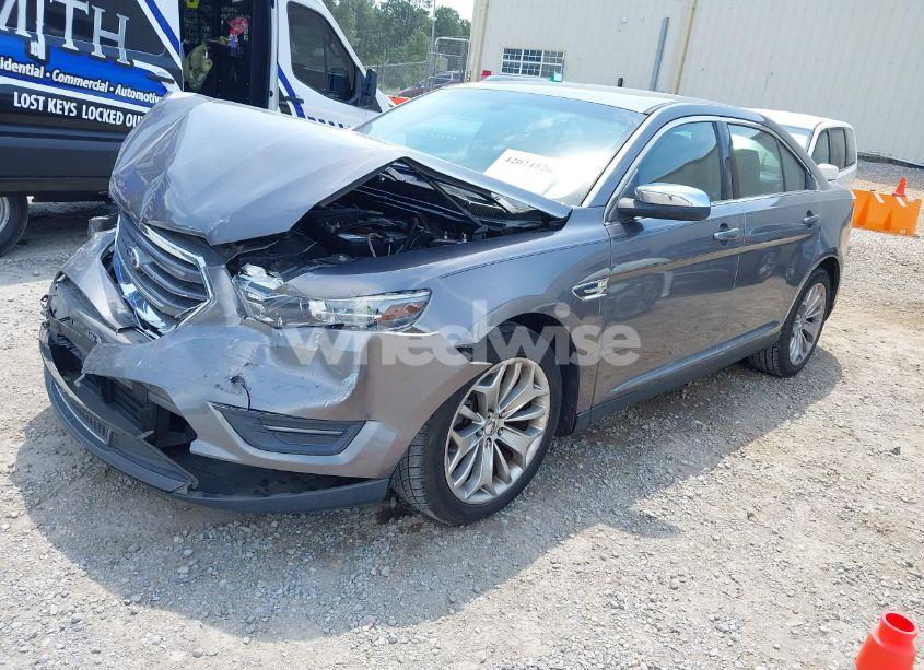 Photo 2 of 2013 Ford Taurus LIMITED (VIN 1FAHP2F87DG101059)