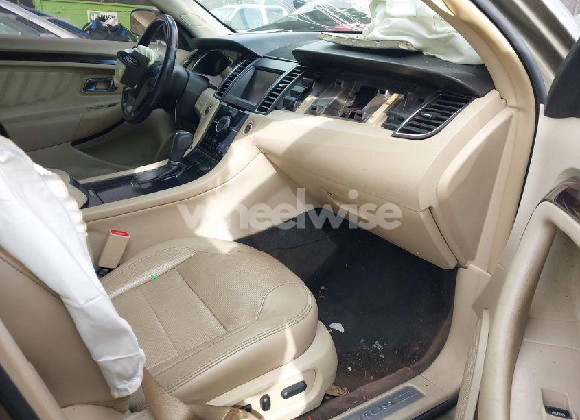 Photo 5 of 2013 Ford Taurus LIMITED (VIN 1FAHP2F87DG185495)