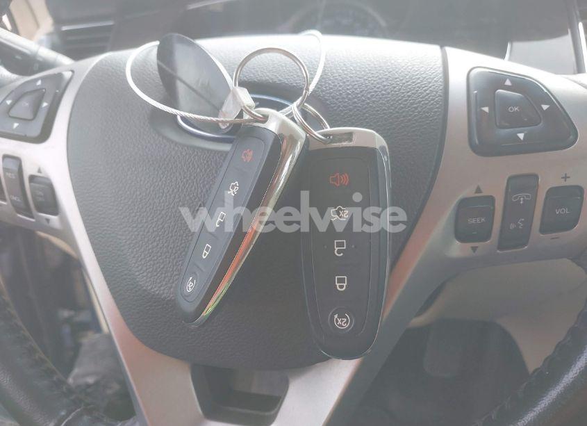 Photo 11 of 2013 Ford Taurus LIMITED (VIN 1FAHP2F87DG193578)