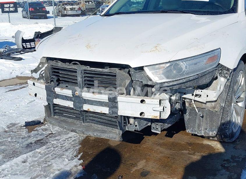 Photo 6 of 2013 Ford Taurus LIMITED (VIN 1FAHP2F87DG218379)