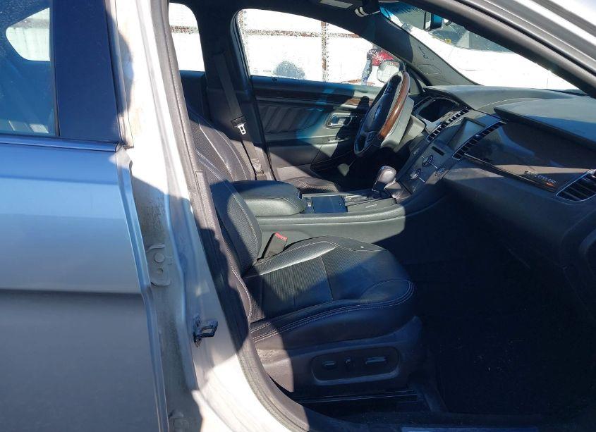 Photo 5 of 2015 Ford Taurus LIMITED (VIN 1FAHP2F87FG104739)