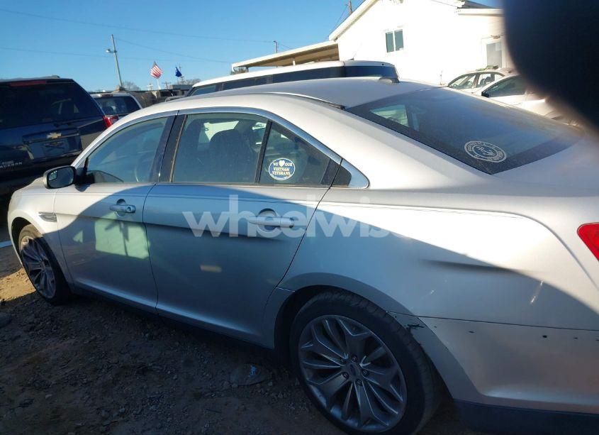 Photo 15 of 2015 Ford Taurus LIMITED (VIN 1FAHP2F87FG114798)