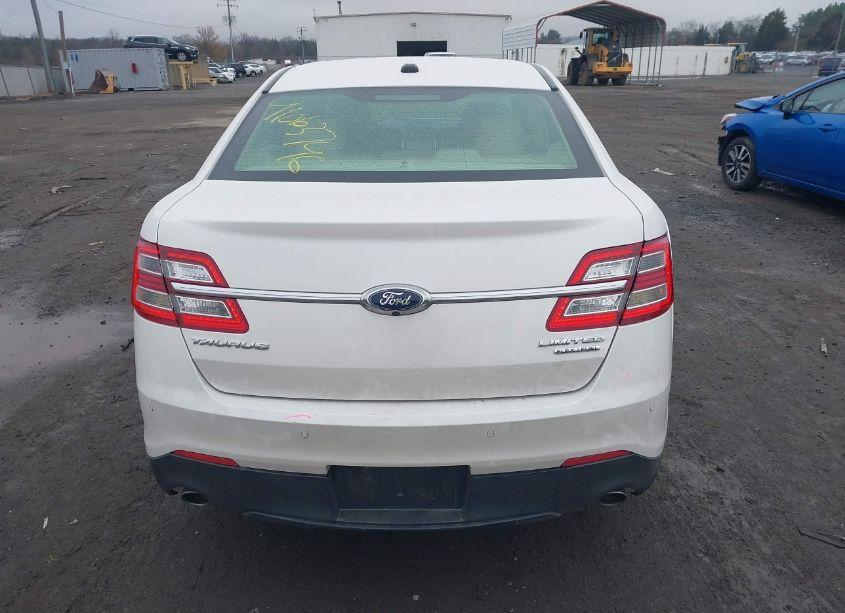 Photo 16 of 2015 Ford Taurus LIMITED (VIN 1FAHP2F87FG127177)