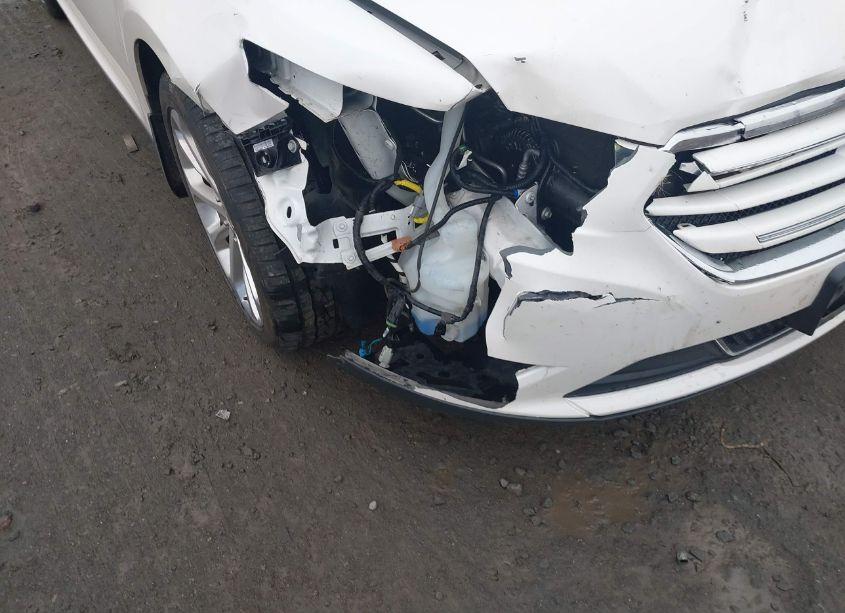 Photo 6 of 2015 Ford Taurus LIMITED (VIN 1FAHP2F87FG127177)