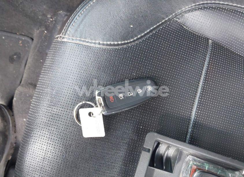 Photo 11 of 2015 Ford Taurus LIMITED (VIN 1FAHP2F87FG157456)