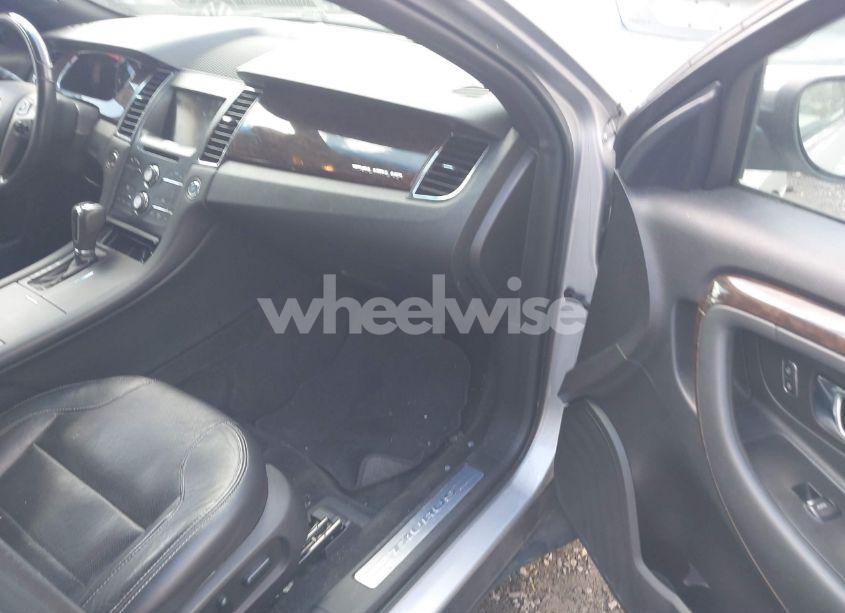 Photo 5 of 2015 Ford Taurus LIMITED (VIN 1FAHP2F87FG157456)