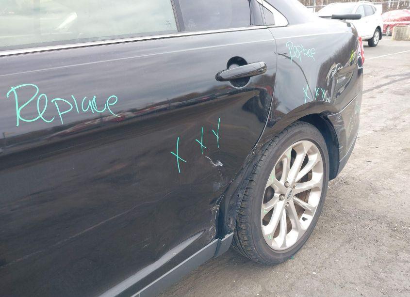 Photo 6 of 2016 Ford Taurus LIMITED (VIN 1FAHP2F87GG116553)