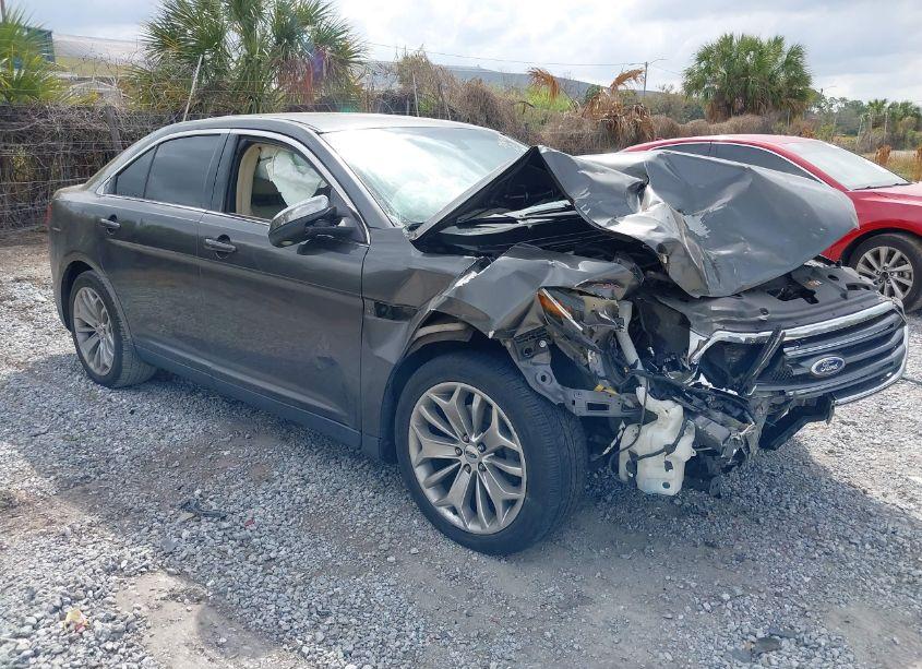 2016 Ford Taurus LIMITED (VIN 1FAHP2F87GG129500) main photo