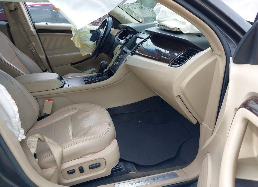 Photo 5 of 2016 Ford Taurus LIMITED (VIN 1FAHP2F87GG129500)