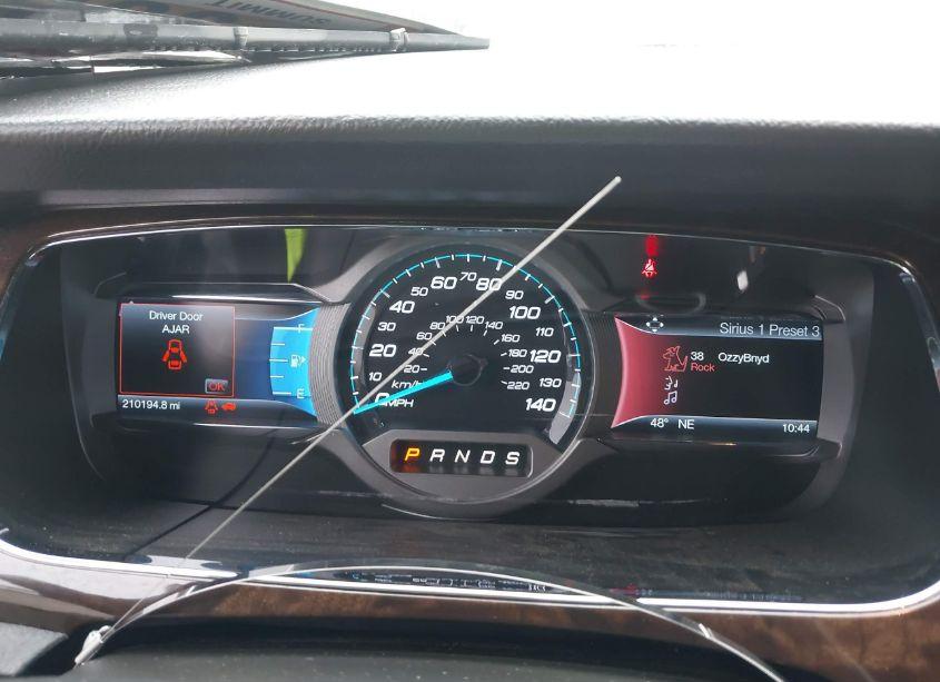 Photo 15 of 2017 Ford Taurus LIMITED (VIN 1FAHP2F87HG109054)