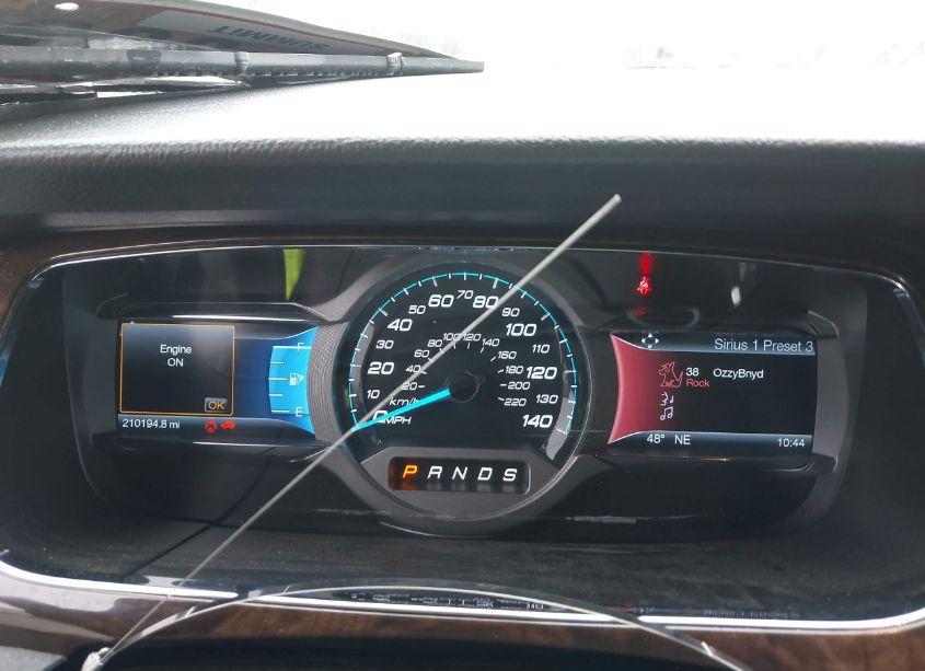 Photo 7 of 2017 Ford Taurus LIMITED (VIN 1FAHP2F87HG109054)