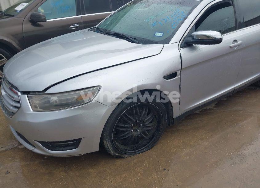 Photo 6 of 2013 Ford Taurus LIMITED (VIN 1FAHP2F88DG121224)