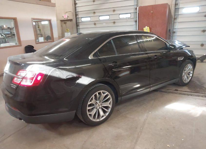 Photo 4 of 2017 Ford Taurus LIMITED (VIN 1FAHP2F88HG108429)