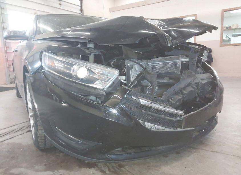 Photo 6 of 2017 Ford Taurus LIMITED (VIN 1FAHP2F88HG108429)