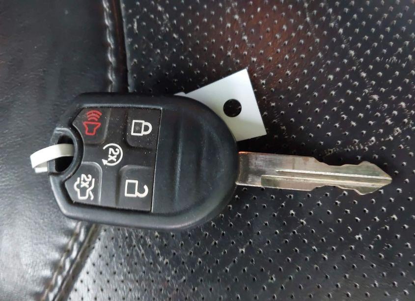 Photo 11 of 2013 Ford Taurus LIMITED (VIN 1FAHP2F89DG110796)