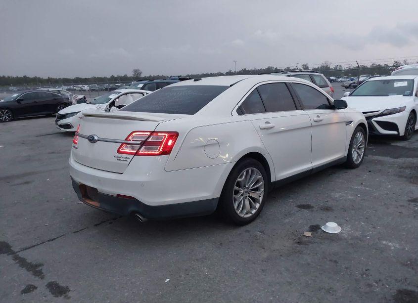 Photo 4 of 2015 Ford Taurus LIMITED (VIN 1FAHP2F89FG127083)