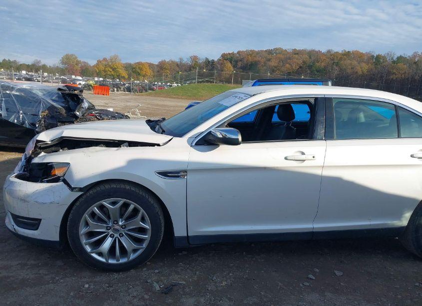 Photo 14 of 2015 Ford Taurus LIMITED (VIN 1FAHP2F89FG127522)