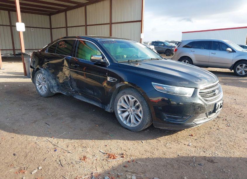 2015 Ford Taurus LIMITED (VIN 1FAHP2F89FG203112) main photo