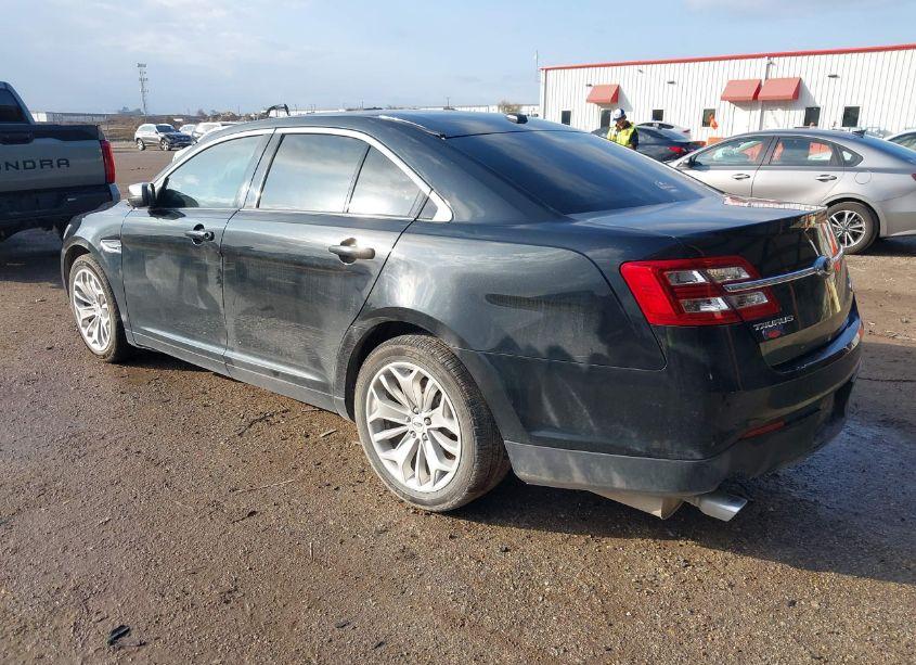 Photo 3 of 2015 Ford Taurus LIMITED (VIN 1FAHP2F89FG203112)