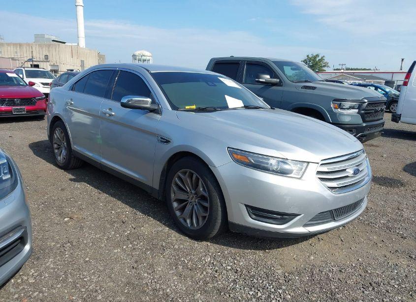 2017 Ford Taurus LIMITED (VIN 1FAHP2F89HG115048) main photo