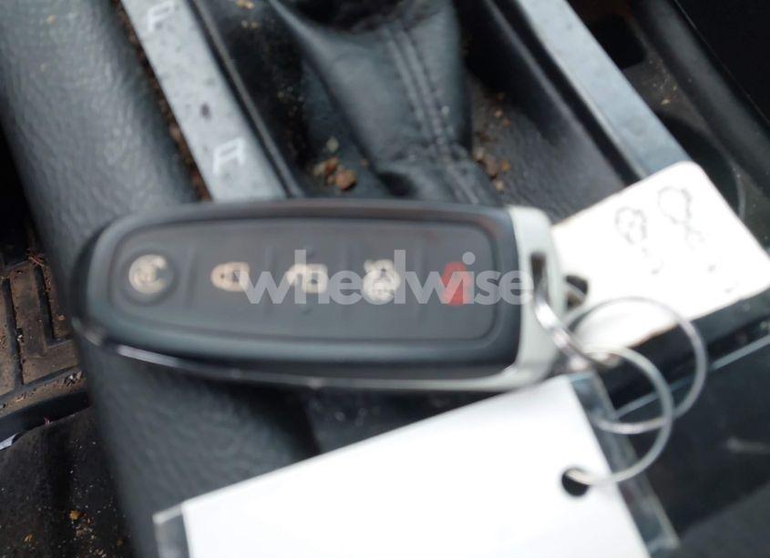 Photo 11 of 2017 Ford Taurus LIMITED (VIN 1FAHP2F89HG127894)