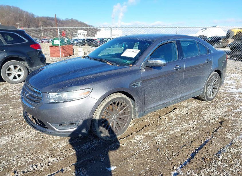 Photo 2 of 2013 Ford Taurus LIMITED (VIN 1FAHP2F8XDG231997)