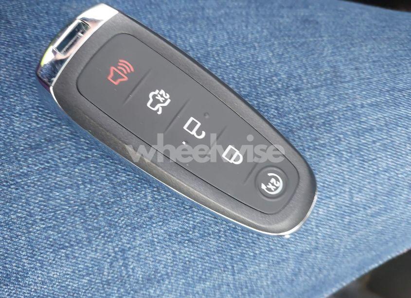 Photo 11 of 2014 Ford Taurus LIMITED (VIN 1FAHP2F8XEG121856)