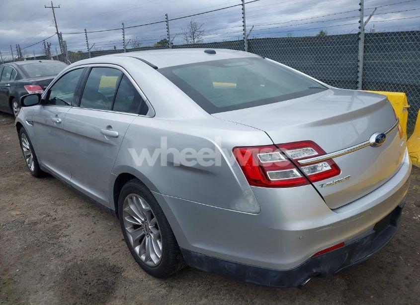 Photo 3 of 2015 Ford Taurus LIMITED (VIN 1FAHP2F8XFG146953)