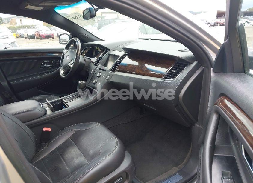 Photo 5 of 2015 Ford Taurus LIMITED (VIN 1FAHP2F8XFG146953)