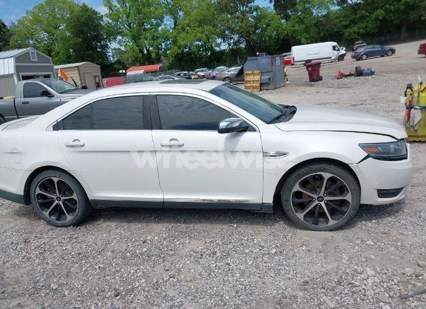 Photo 13 of 2015 Ford Taurus LIMITED (VIN 1FAHP2F8XFG175319)