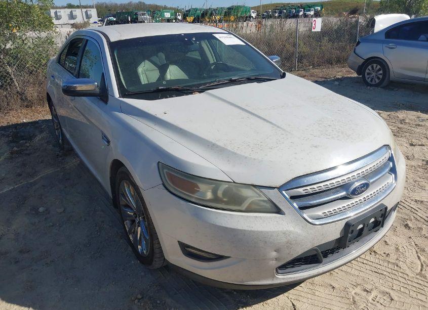 2010 Ford Taurus LIMITED (VIN 1FAHP2FW0AG154003) main photo