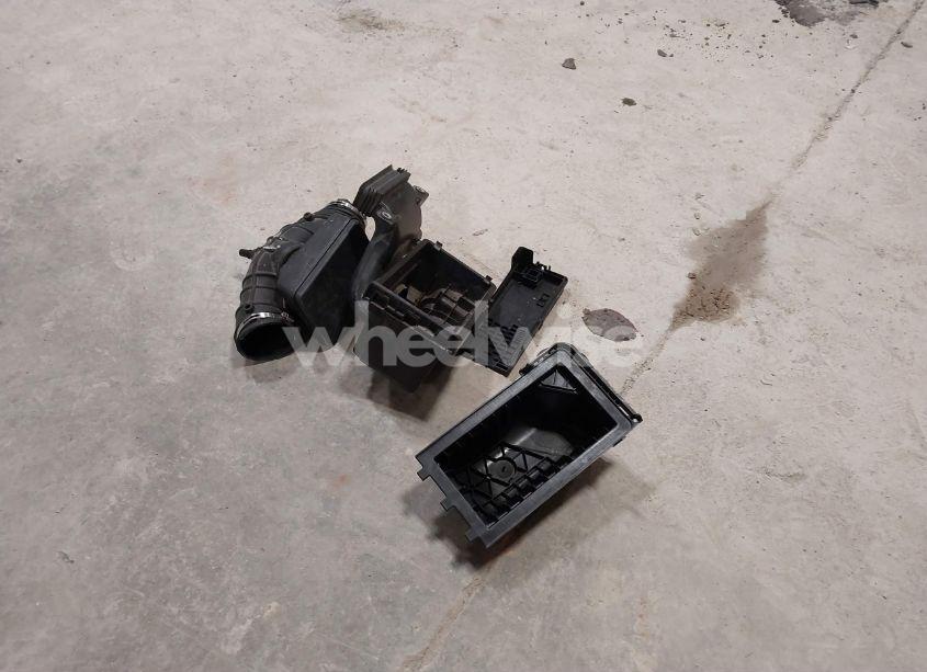 Photo 12 of 2011 Ford Taurus LIMITED (VIN 1FAHP2FW0BG119415)