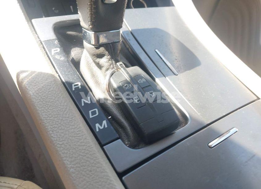 Photo 11 of 2011 Ford Taurus LIMITED (VIN 1FAHP2FW1BG121044)