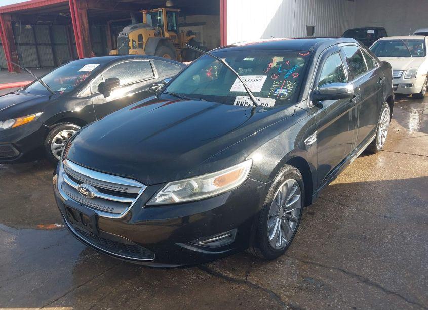 Photo 2 of 2011 Ford Taurus LIMITED (VIN 1FAHP2FW1BG141102)