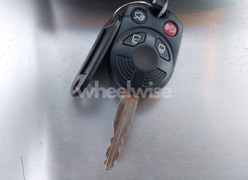 Photo 11 of 2010 Ford Taurus LIMITED (VIN 1FAHP2FW4AG105483)