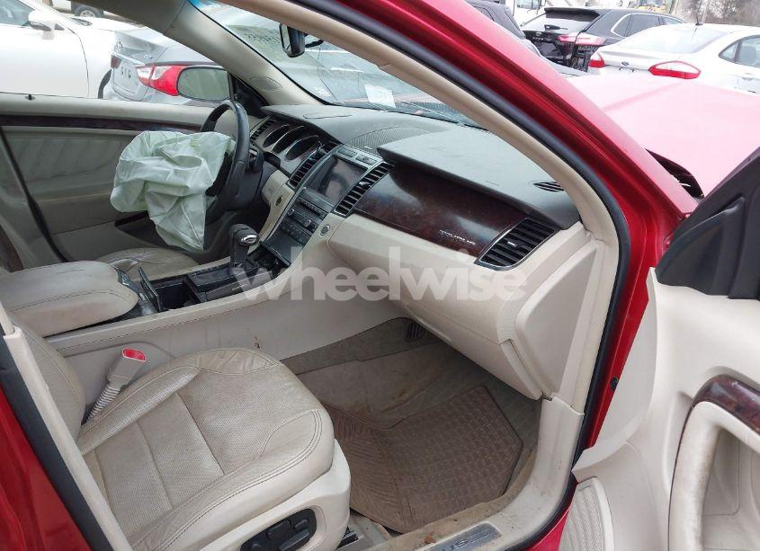 Photo 5 of 2011 Ford Taurus LIMITED (VIN 1FAHP2FW4BG157262)