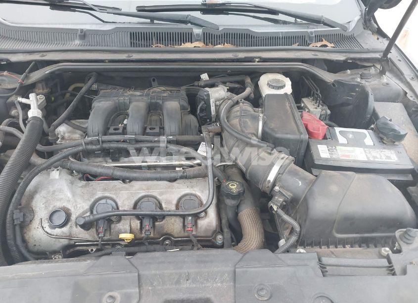 Photo 10 of 2010 Ford Taurus LIMITED (VIN 1FAHP2FW5AG120090)