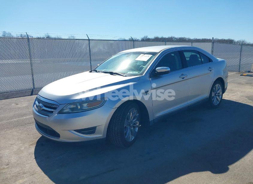 Photo 2 of 2010 Ford Taurus LIMITED (VIN 1FAHP2FW5AG123944)