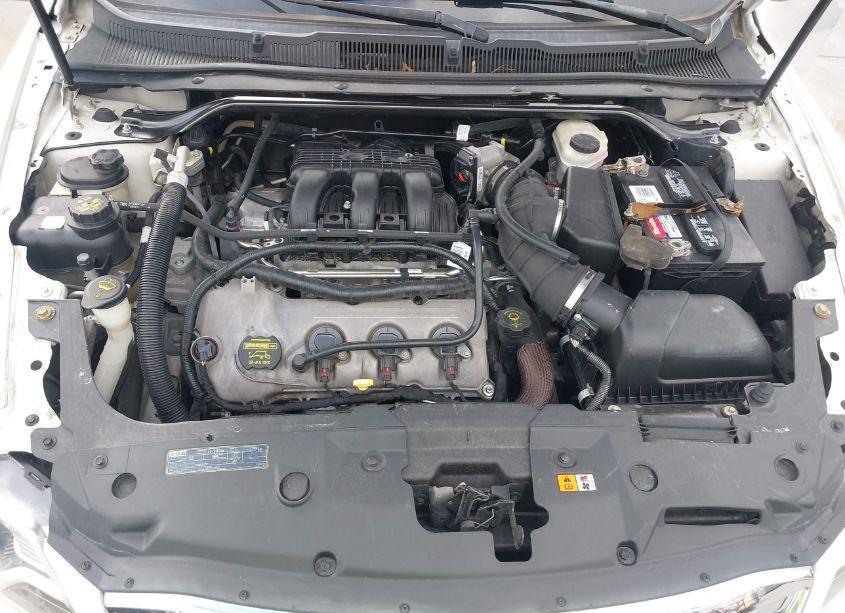 Photo 10 of 2010 Ford Taurus LIMITED (VIN 1FAHP2FW5AG127458)