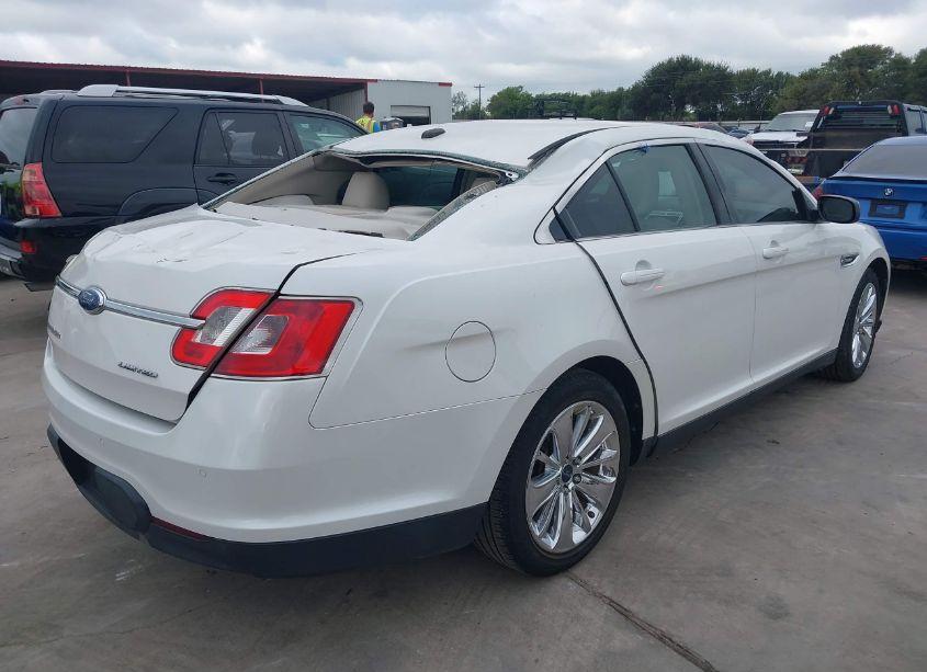 Photo 4 of 2010 Ford Taurus LIMITED (VIN 1FAHP2FW5AG127458)